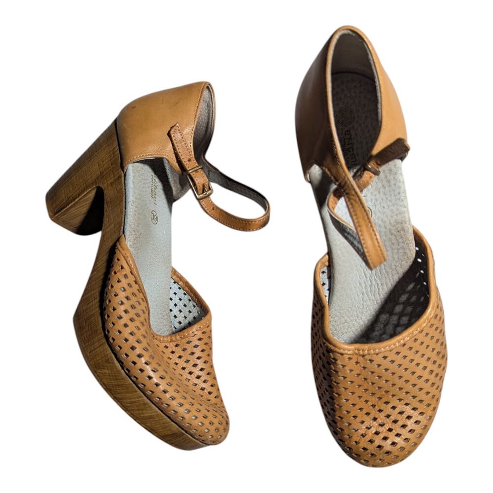Eric Michael Camel Tan Leather Laser Cut Wooden Heel Ankle Strap Sandals 39 8.5